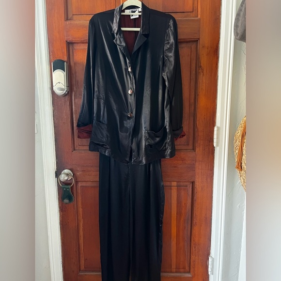 Vintage Albert & Pearl Black Satin Pantsuit 80s 90s Two Piece Lounge Set Pajama - Picture 13 of 13